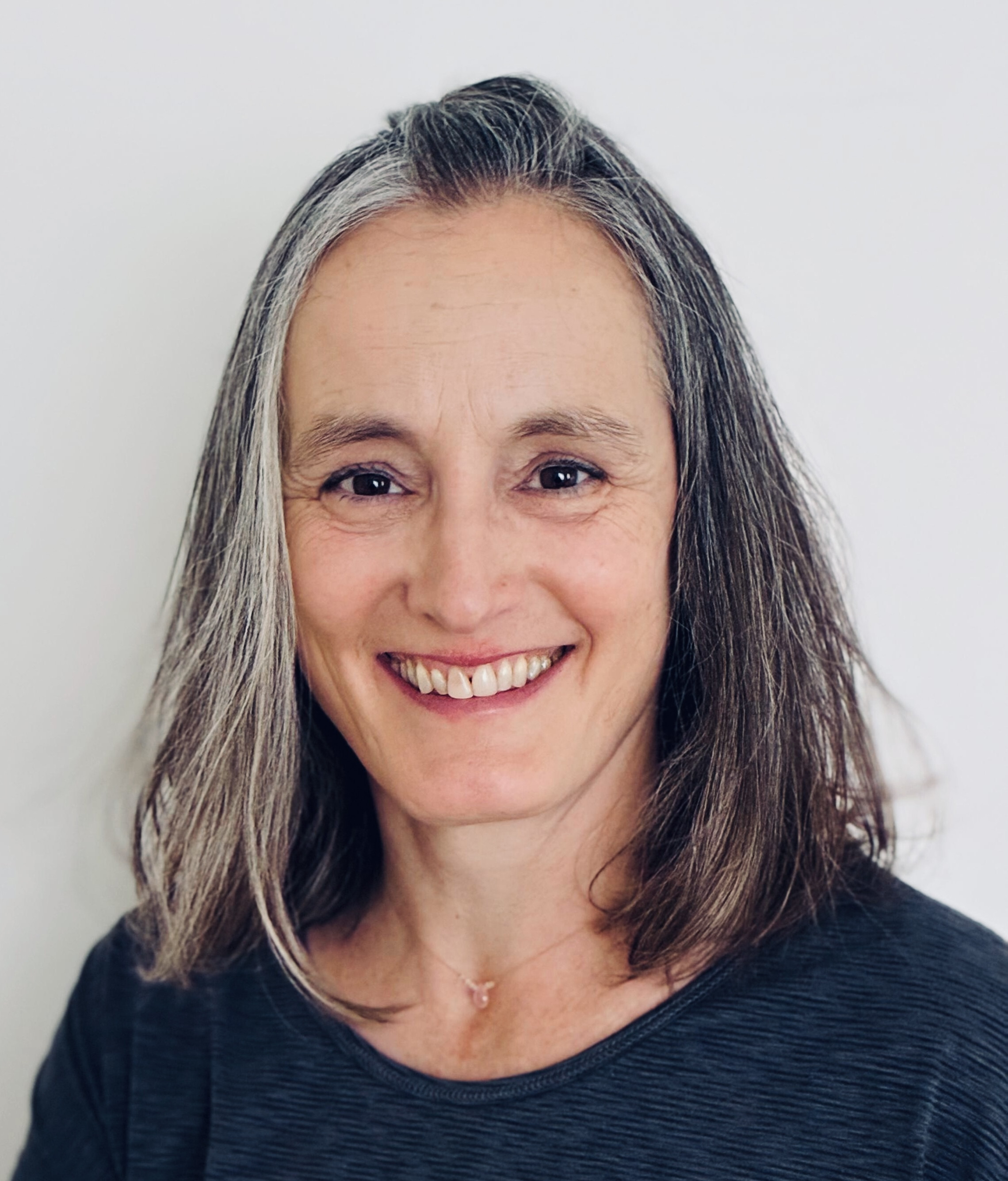 Maya Luchsinger, Hypnosetherapeutin, HypnoGlaris, Hypnose-Praxis Glarus